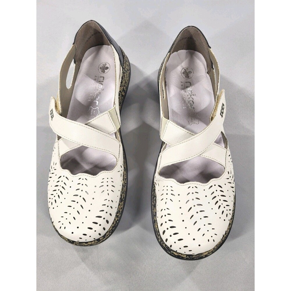 Rieker Women's Daisy 75 Leather Mary Jane Shoes – Perforated Beige SZ9